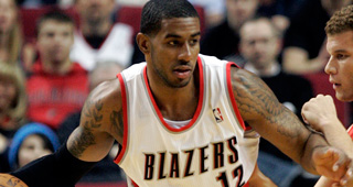 Aldridge_LaMarcus_por_120111.jpg