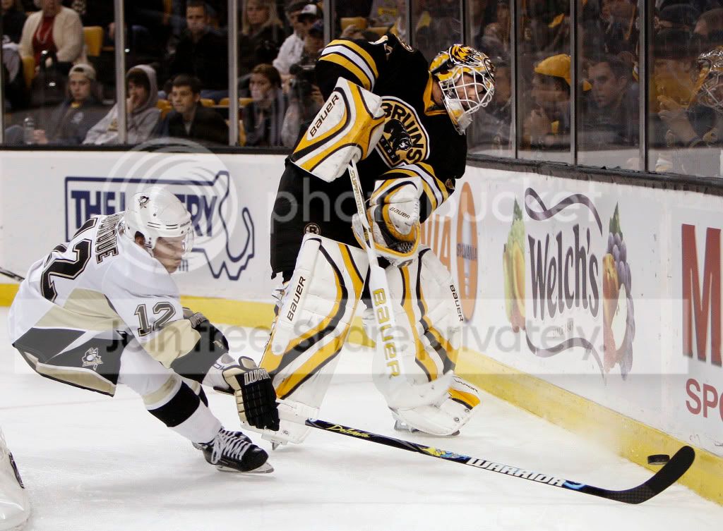 PenguinsBruinsHocke_Merr2.jpg