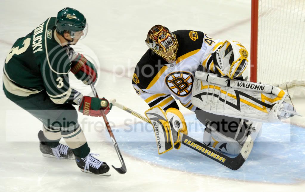 BruinsWildHockey_Merr2.jpg