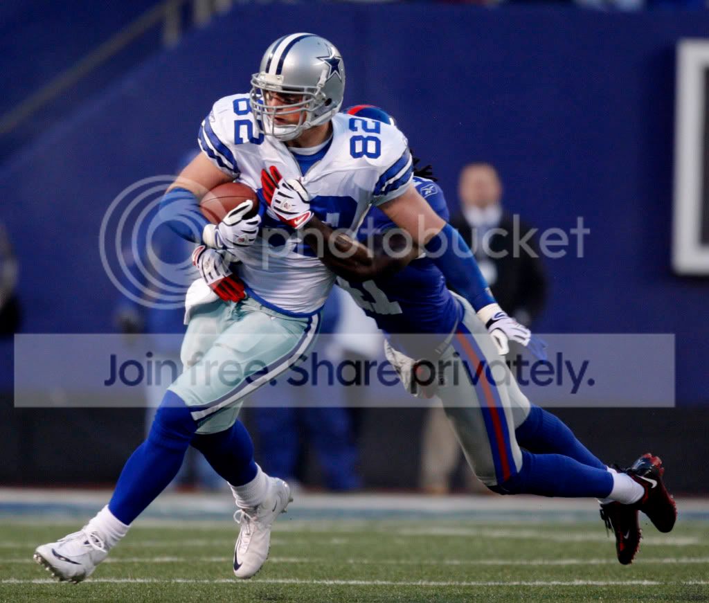 CowboysGiantsFootba_Merr11.jpg